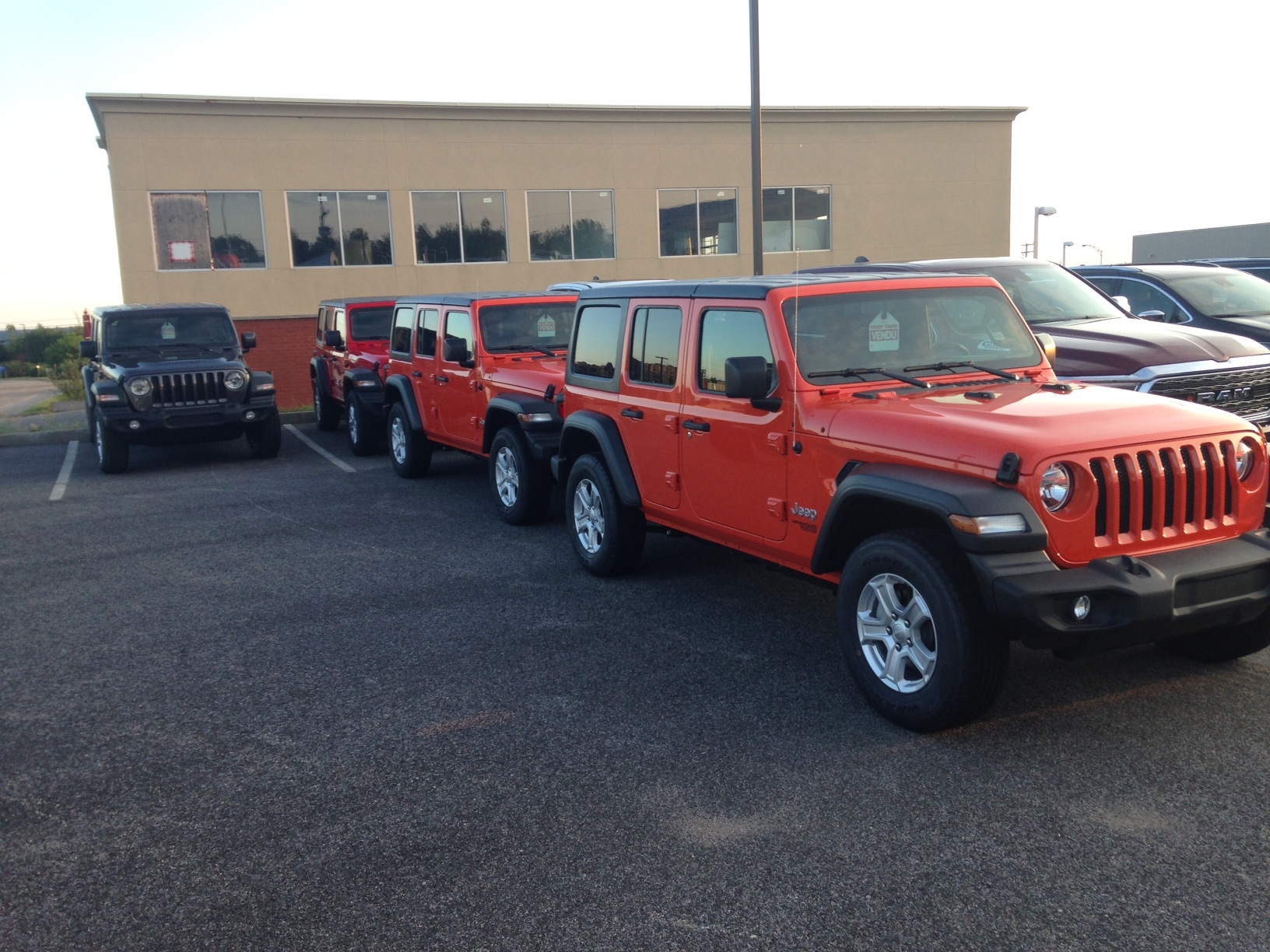 Jeep WRANGLER Unlimited 4dr 4x4 Sport 