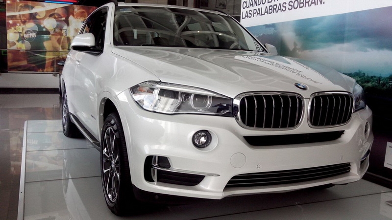 BMW  X5 35i Excellence