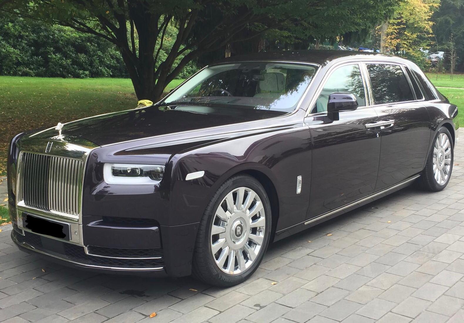 Rolls Royce Phantom 8 EWB