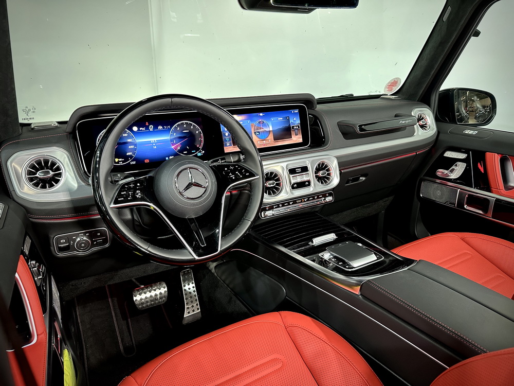 Mercedes Benz G500 3,0l Gasoline with 449HP 2025 (10)