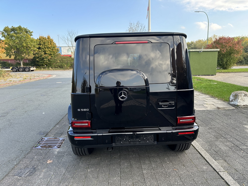 Mercedes Benz G580 EQ Edition1 2025 (10)