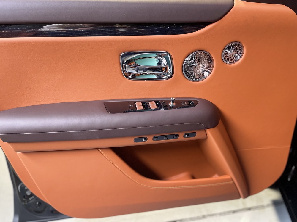 Rolls Royce Ghost Amber Roads Edition - brand new 2023 (11)