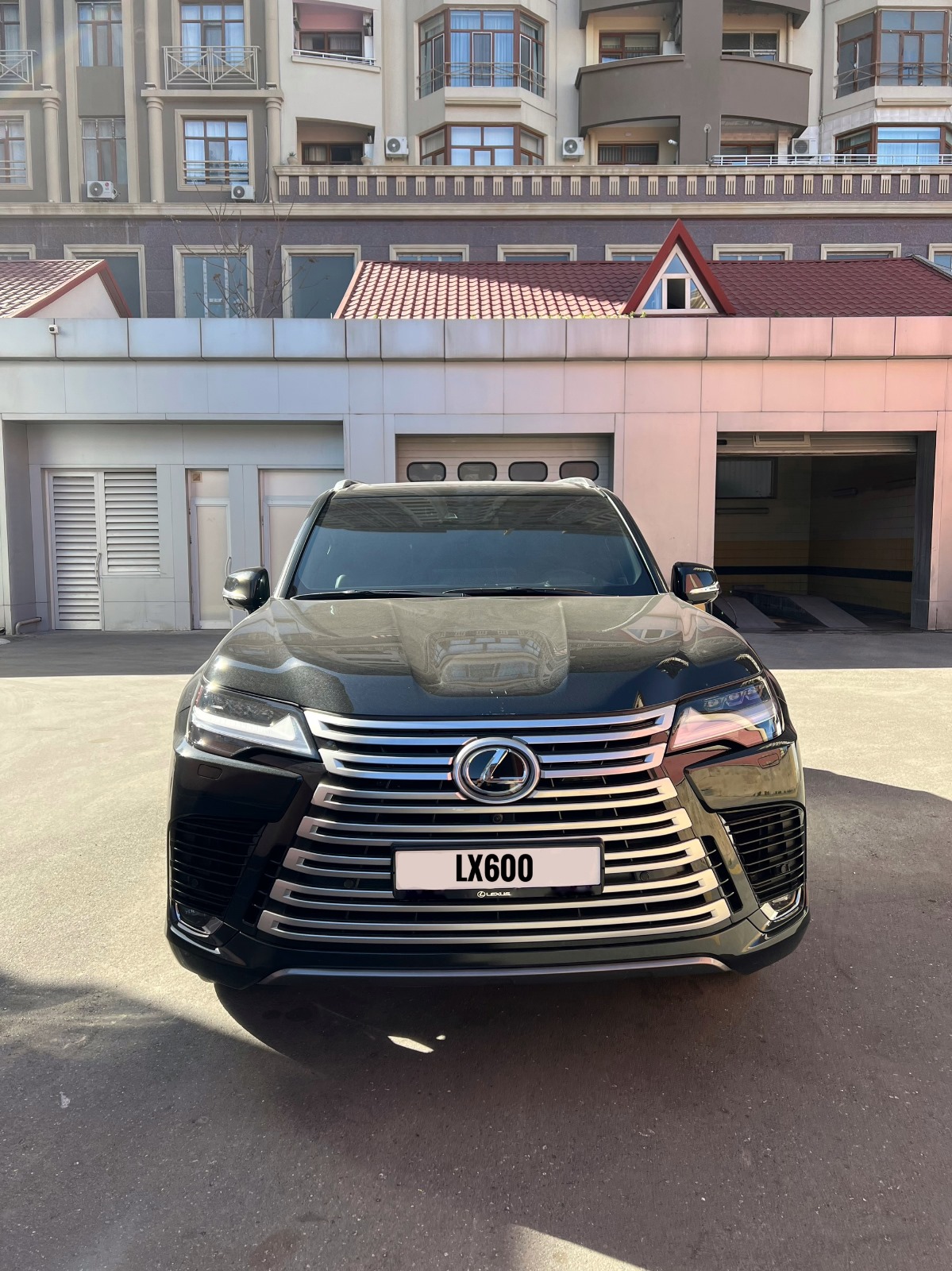 Lexus LX600 Urban 7 seater 2024 (9)