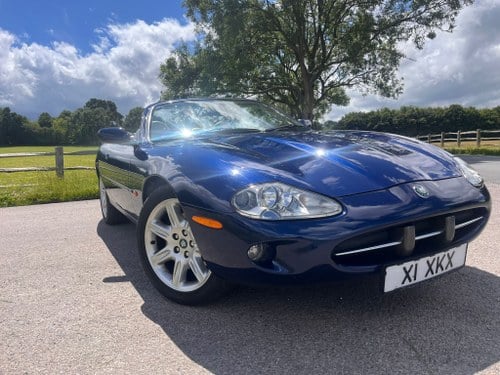 Jaguar XK8 For Sale (7)
