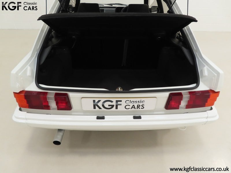 Ford Escort Series 1 RS Turbo (14)