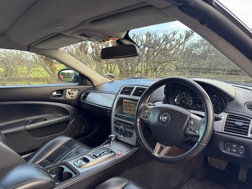 Jaguar XK 4.2 V8 Convertible 294bhp (7)