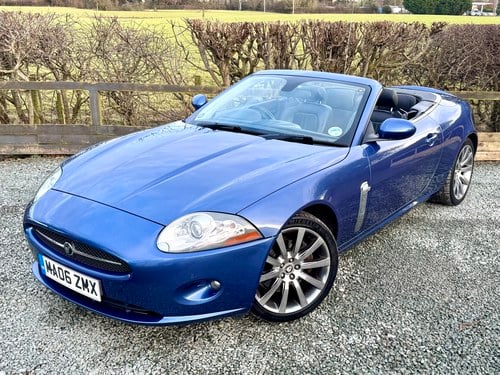 Jaguar XK 4.2 V8 Convertible 294bhp (16)