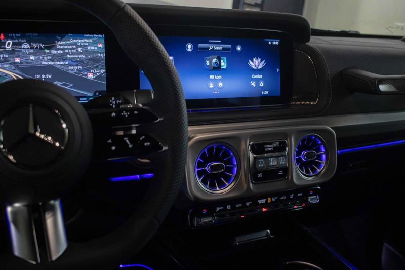 Mercedes Benz G550 2025 (13)