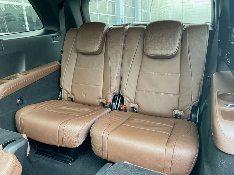 Mercedes Benz GLS450 SUV 2025 (7)