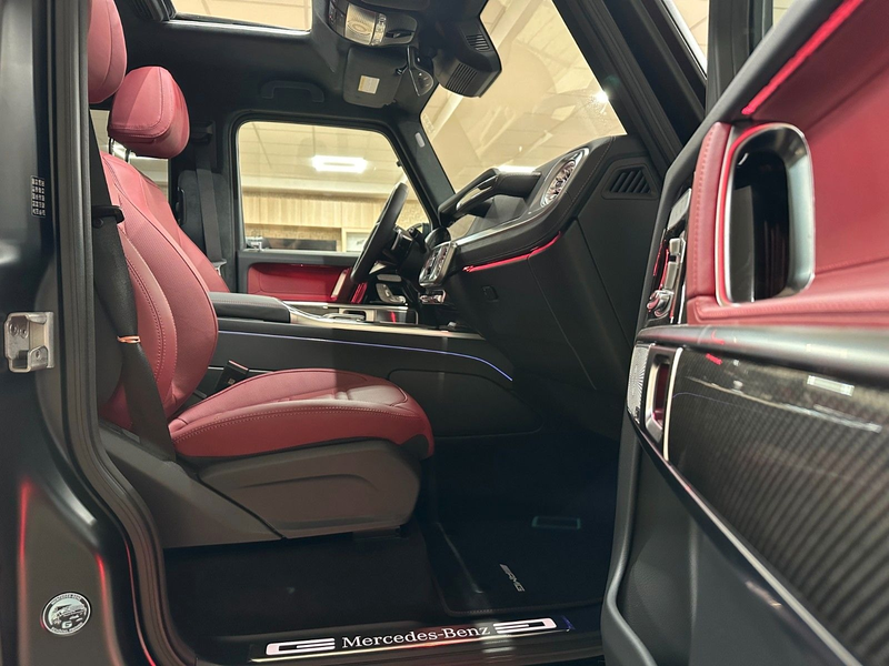 Mercedes Benz G500 2025 (8)