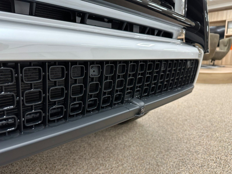Mercedes Benz G500 2025 (13)
