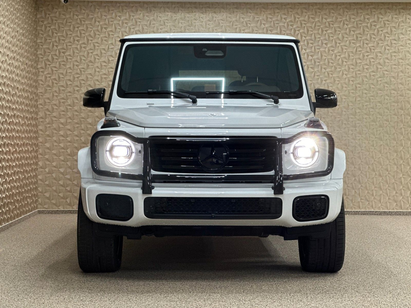 Mercedes Benz G500 2025 (15)