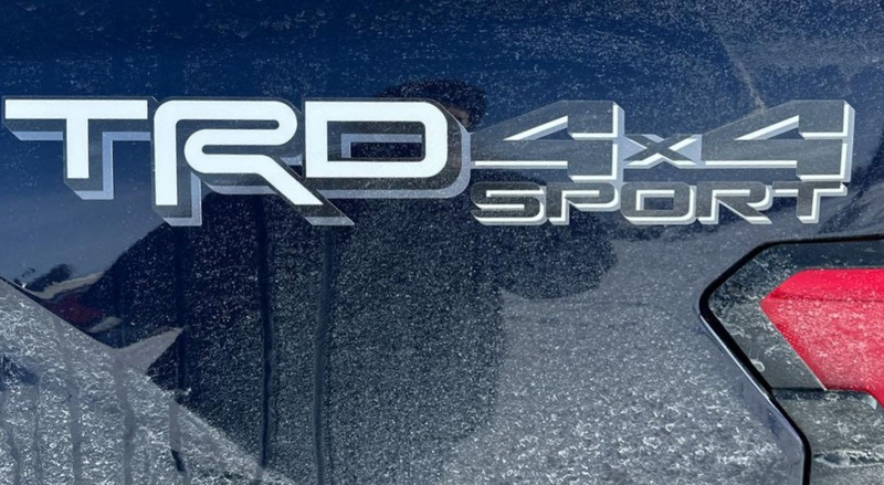 Toyota Tundra CrewMax SR 2024 (8)