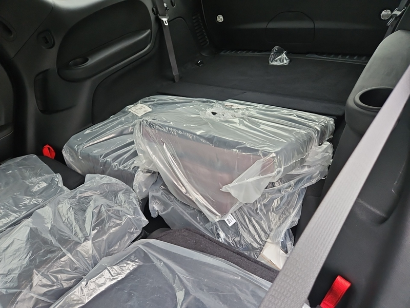 Dodge Durango Srt Hellcat Silver Bullet 2025 (15)