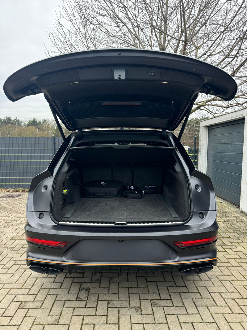 Bentley Bentayga S Black Edition Hybrid 2025 (7)