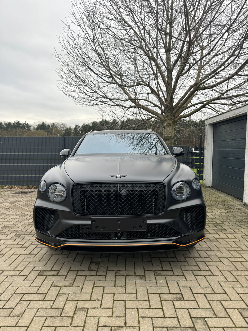 Bentley Bentayga S Black Edition Hybrid 2025 (9)