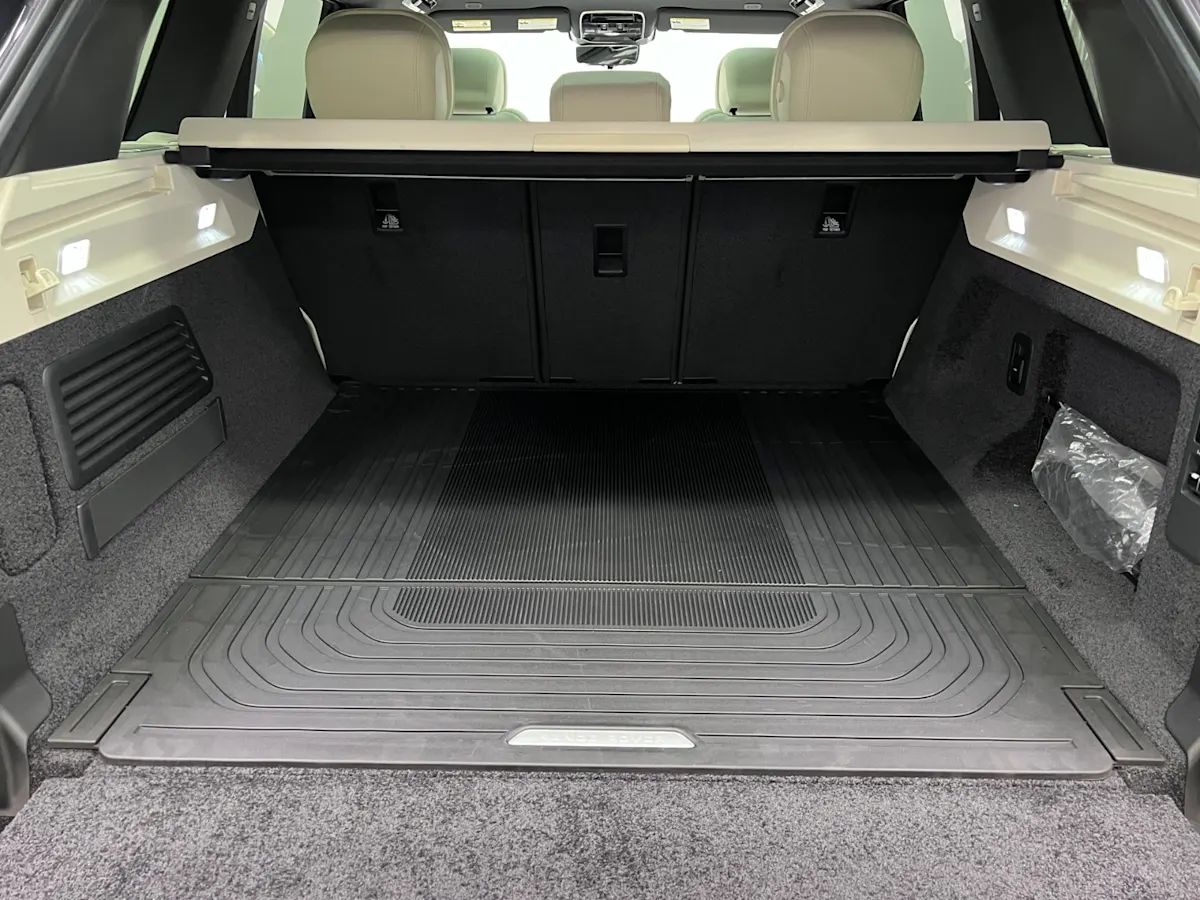 Range Rover  P400 SE SWB 2025 (11)