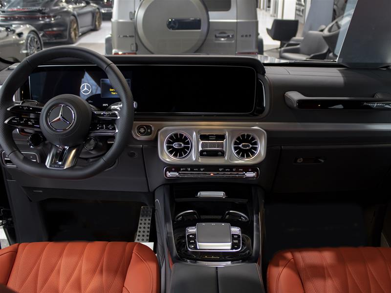Mercedes Benz G63 AMG 2025 (14)