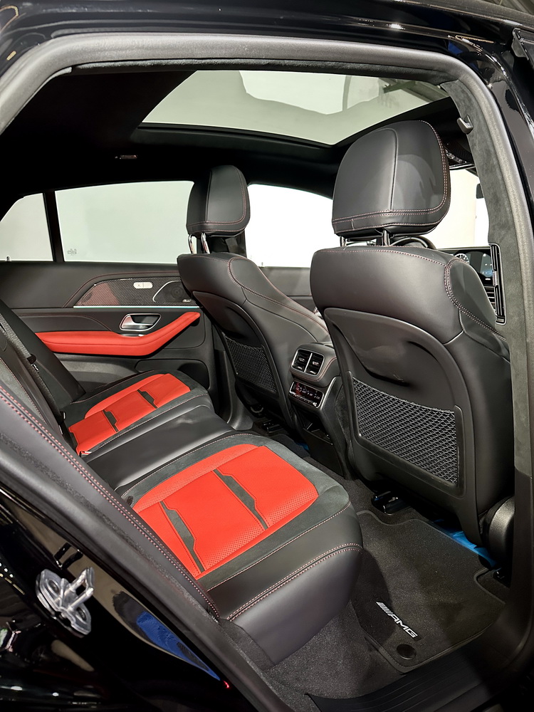 Mercedes Benz GLE 63 S AMG 2023 (10)