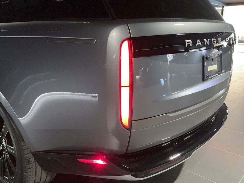 Range Rover P400 SE SWB 2025 (8)