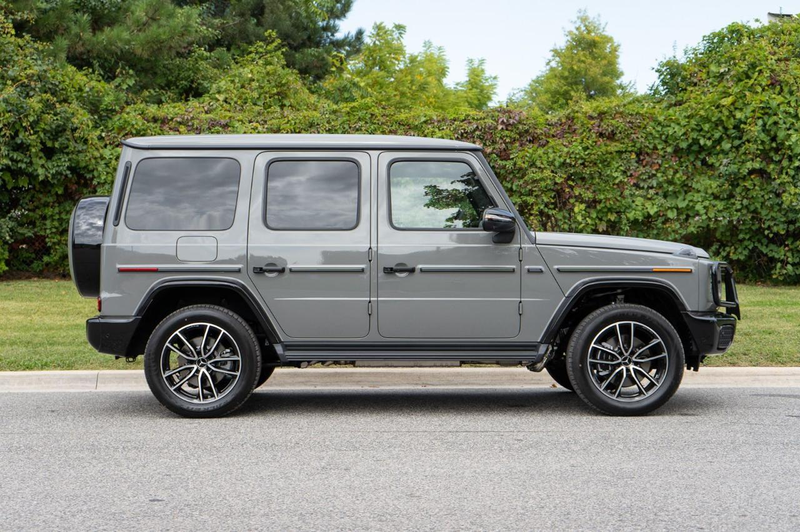 Mercedes Benz G550 SUV 2025 (13)
