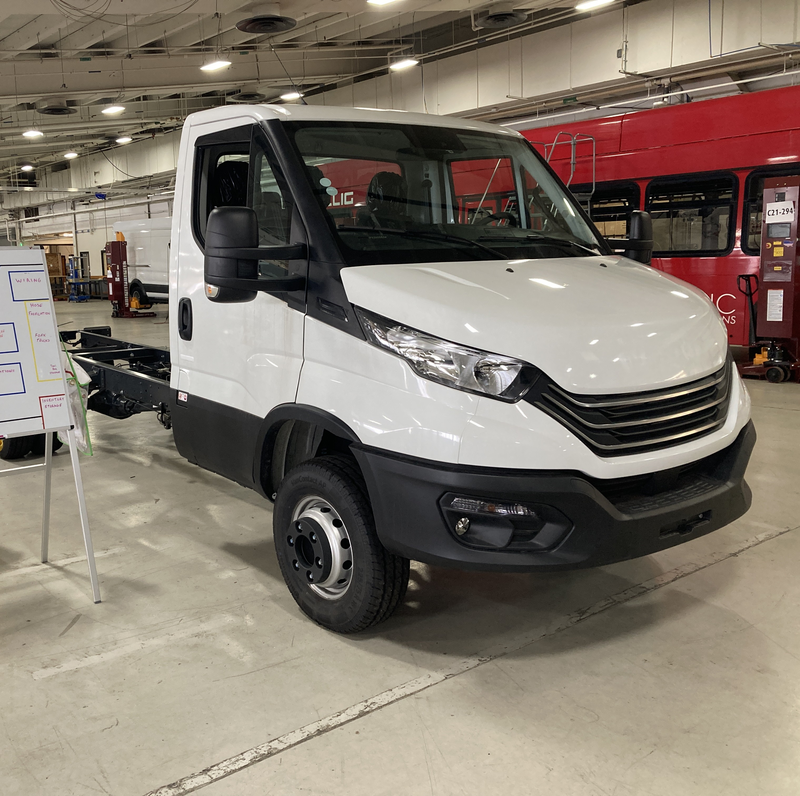 IVECO Daily Minibus 2024 (11)