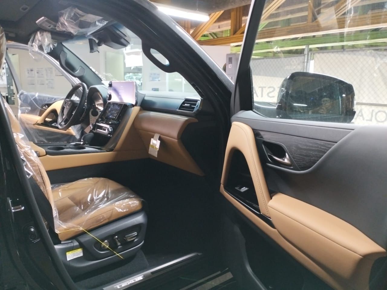 Lexus LX700H Luxury AWD 2025 (9)