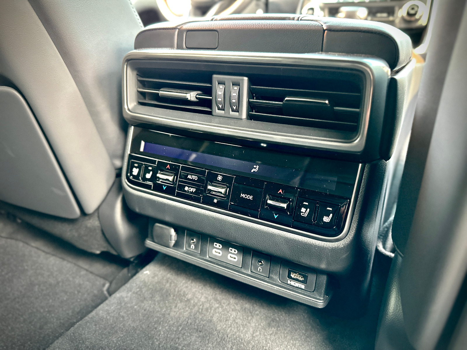 Lexus LX600 Luxury 3,5l 2024 (13)