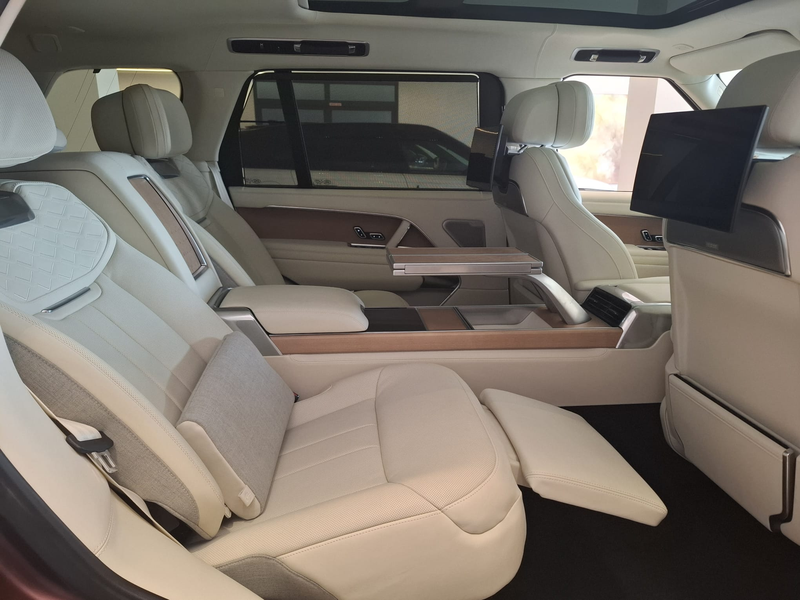 Range Rover P615 SV LWB 4 seats 2025 (14)