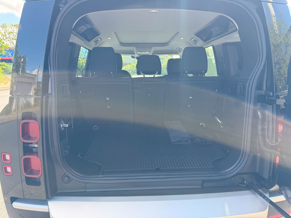 Range Rover Defender 110 S D200 3,0l Diesel 2025 (7)