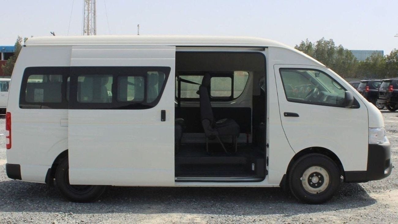 Toyota Hiace 2.5L High Roof Diesel 2024 (9)