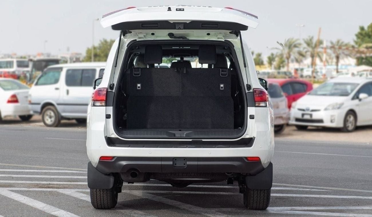 Toyota Land Cruiser LC300 GXR 3.3D AT 2024 (15)