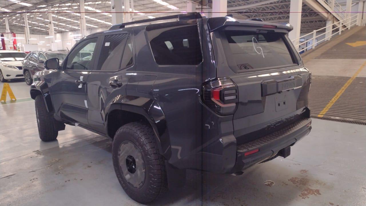 Toyota 4Runner TRD PRO HEV 2025 (7)