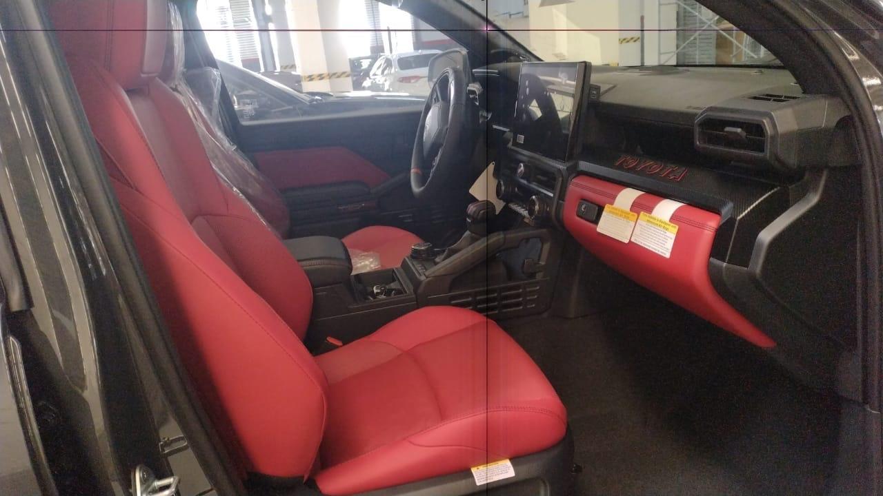 Toyota 4Runner TRD PRO HEV 2025 (8)