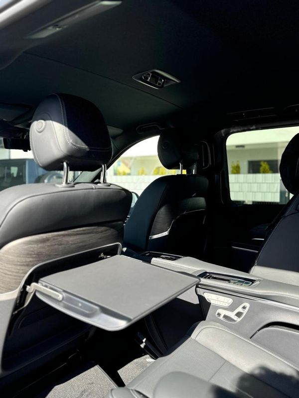 Mercedes Benz V300D Extralong 2025 (11)