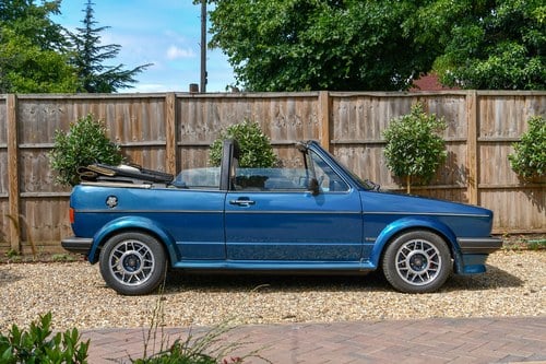 Volkswagen Golf GTi Convertible (14)