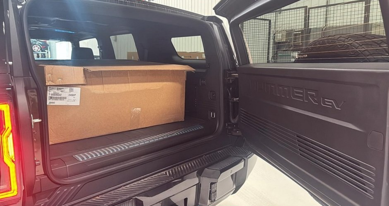 GMC Hummer 3X EV SUV 2025 (10)