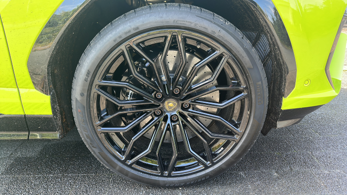 Lamborghini URUS SE 800Hp 2025 (12)