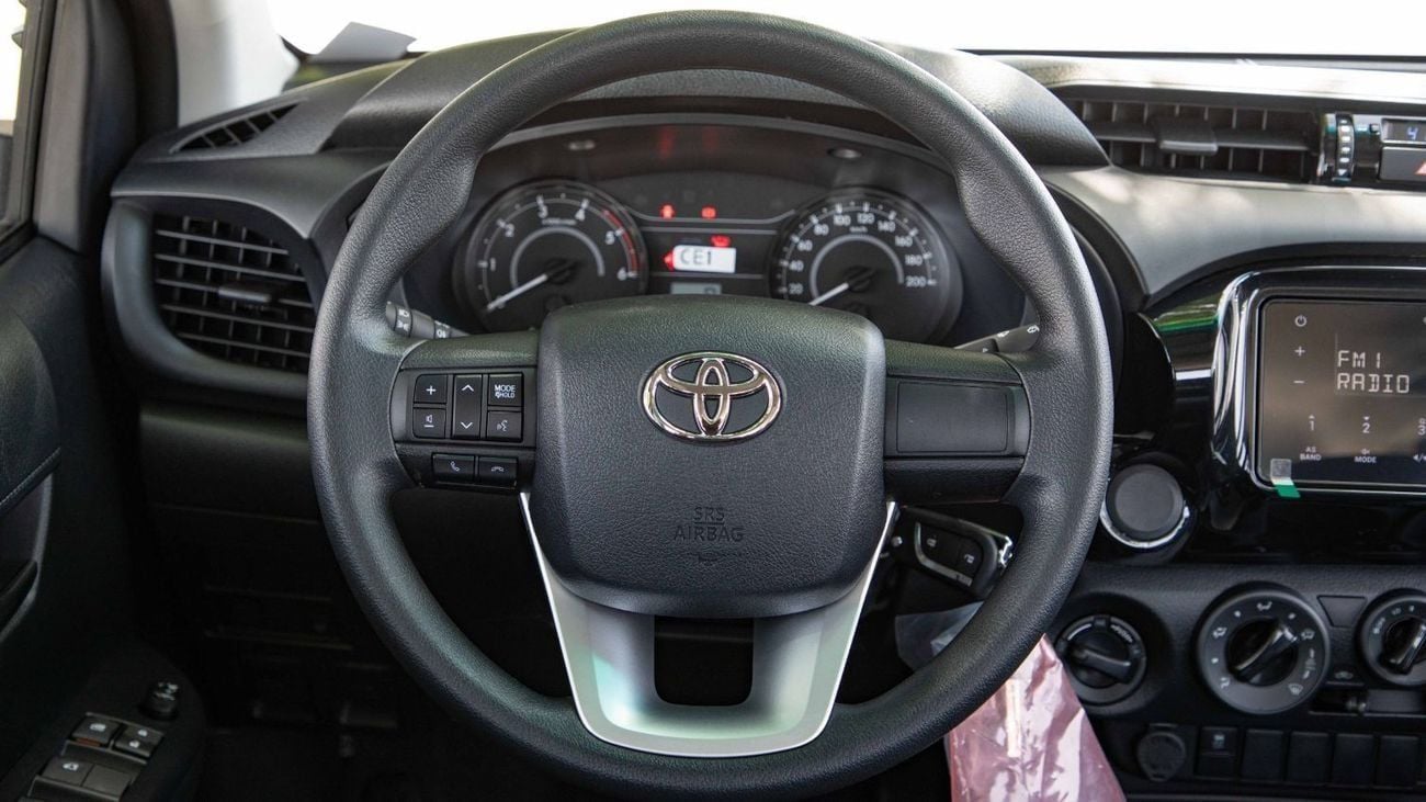 Toyota Hilux DLX 2.4L DOUBLE CAB AT 2025 (20)