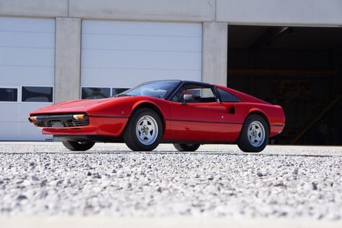 Ferrari 308 GTS (13)