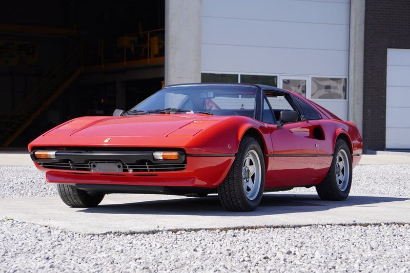 Ferrari 308 GTS (14)
