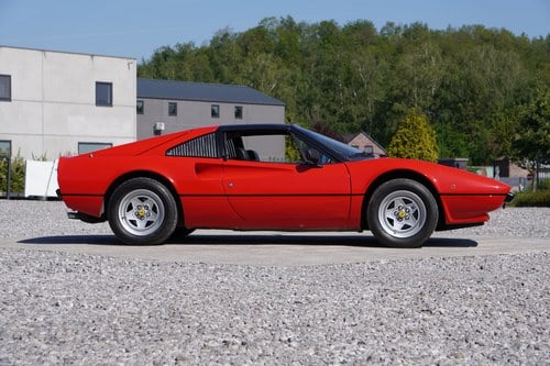Ferrari 308 GTS (15)