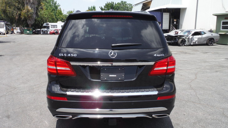 Mercedes Benz GLS450 2017 (8)