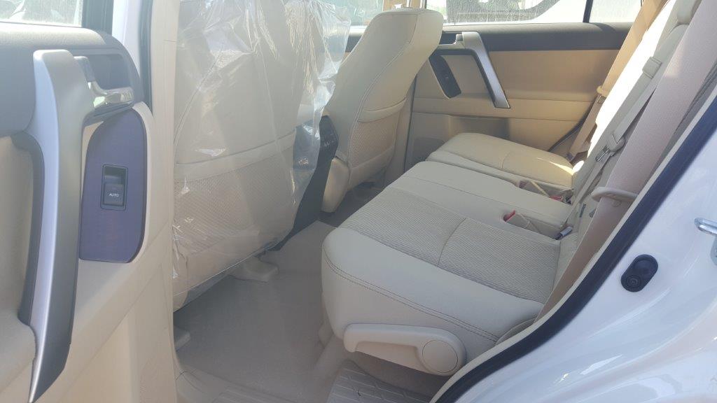 Toyota  Prado 2.7L Petrol VX 2016 (16)