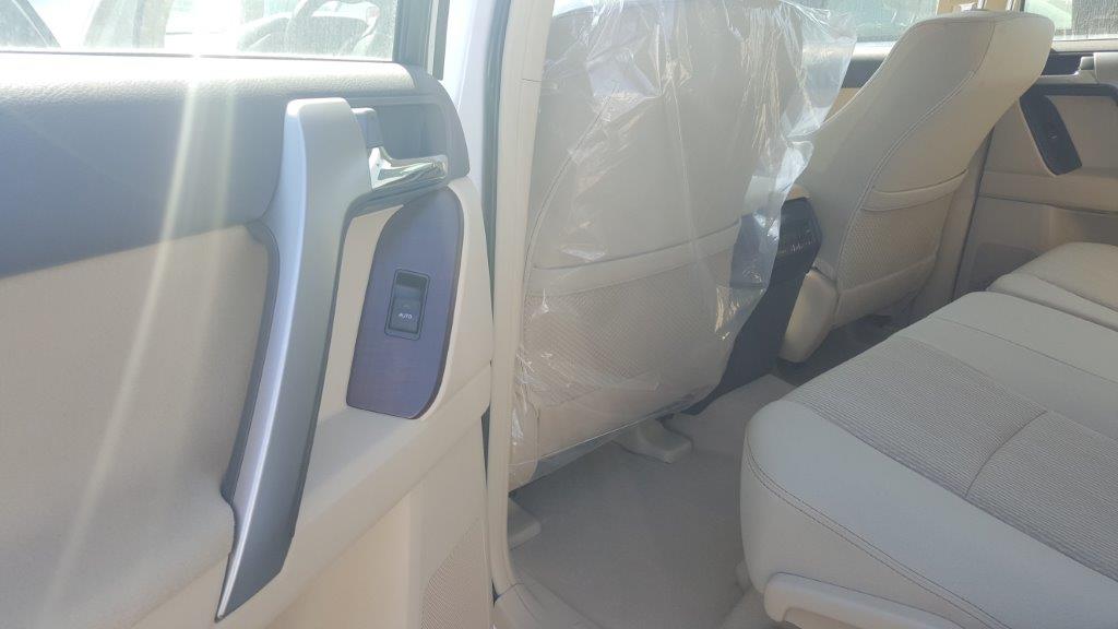 Toyota  Prado 2.7L Petrol VX 2016 (17)