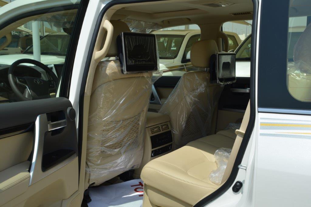 Toyota Toyota Land Cruiser 5.7L Petrol 2016 2016 (7)