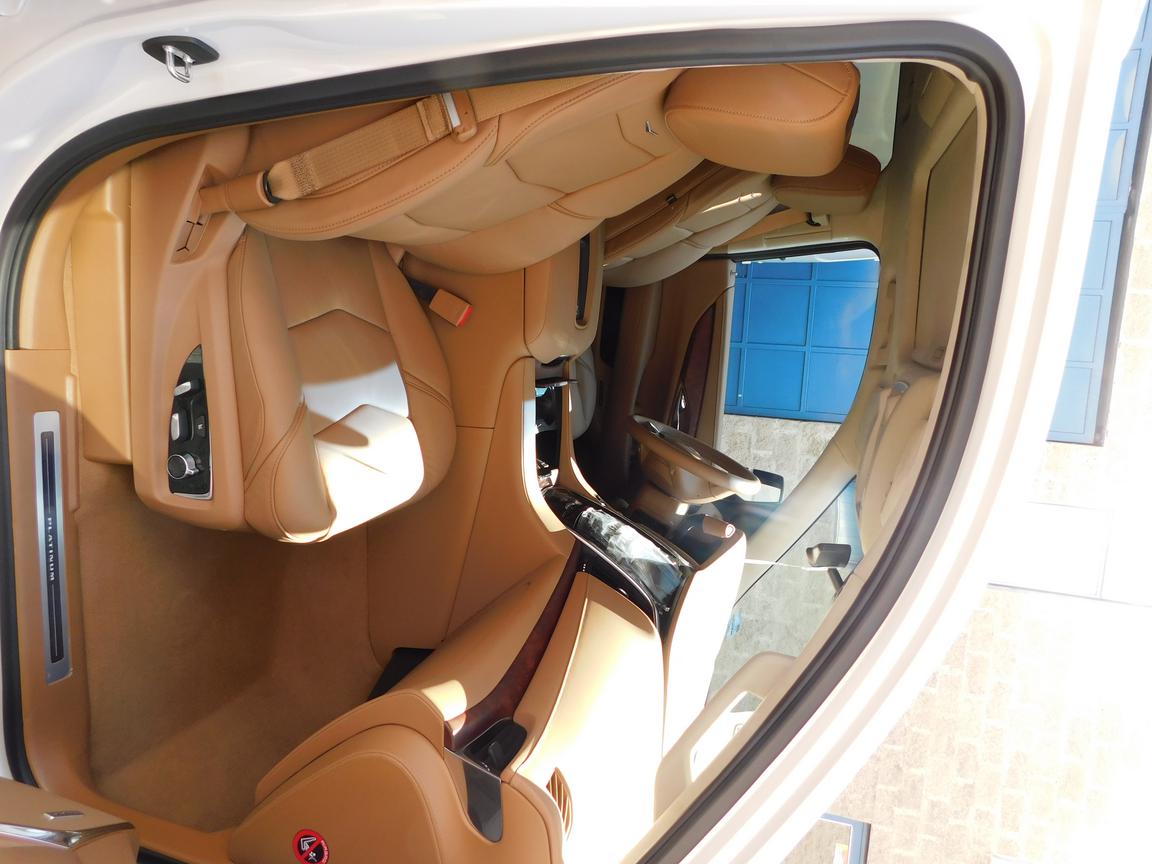 Cadillac Escalade ESV Platinum 2016 (16)