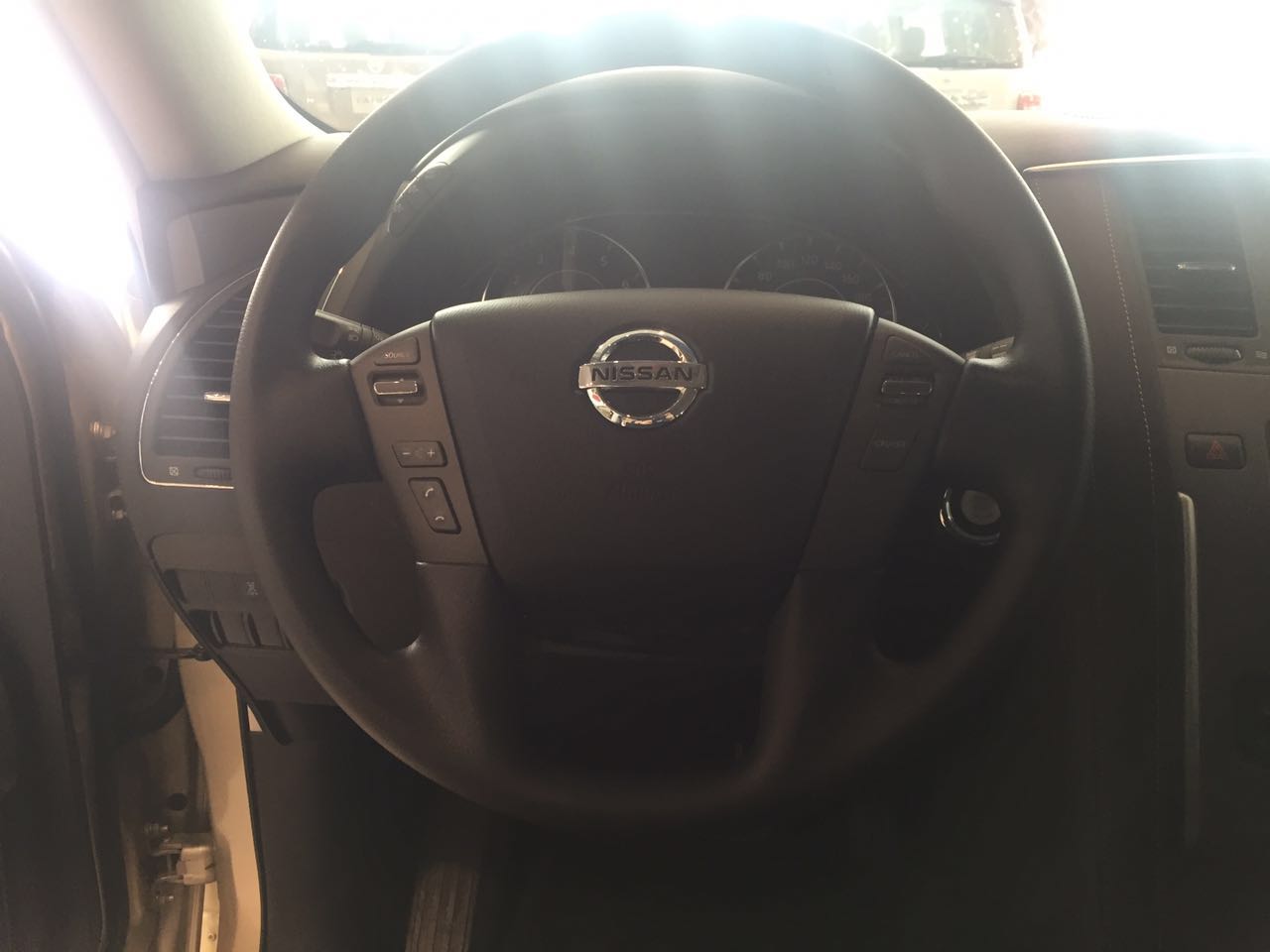 Nissan Patrol 4.0 XE AT 2017 (8)