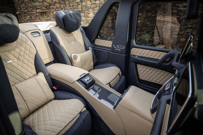 Mercedes Benz Maybach G650 Landaulet 2018 (11)