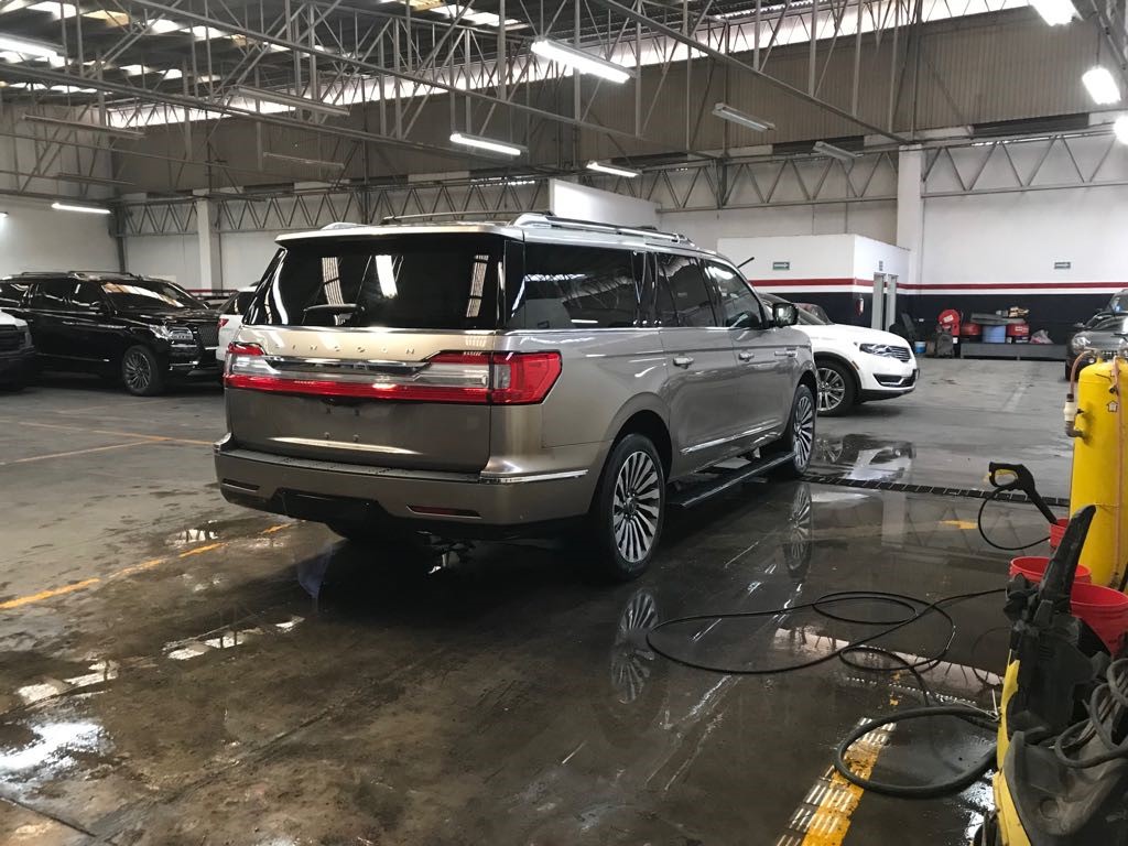 Lincoln Navigator 3,5l EcoBoost, full options 2018 (9)